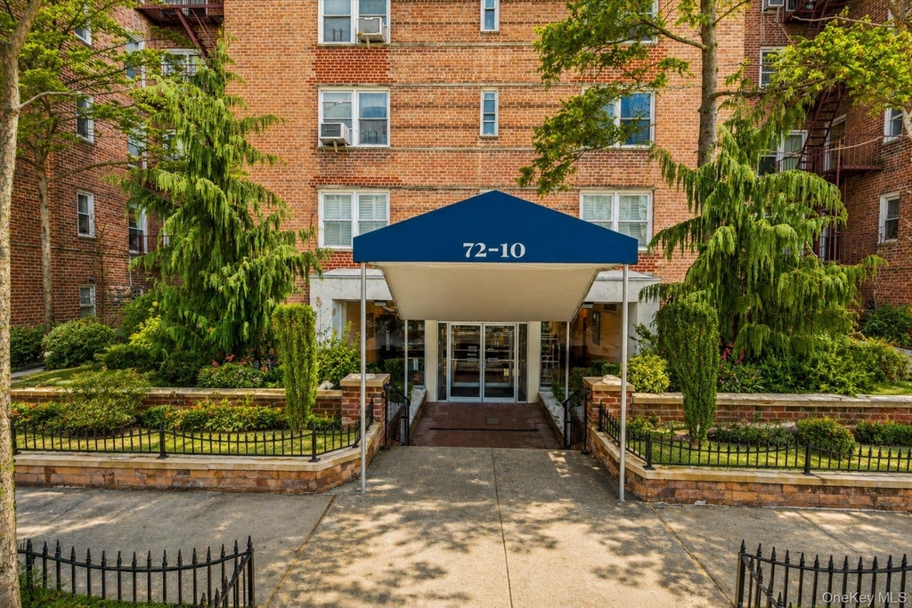 72-10 112th Street - Photo 16