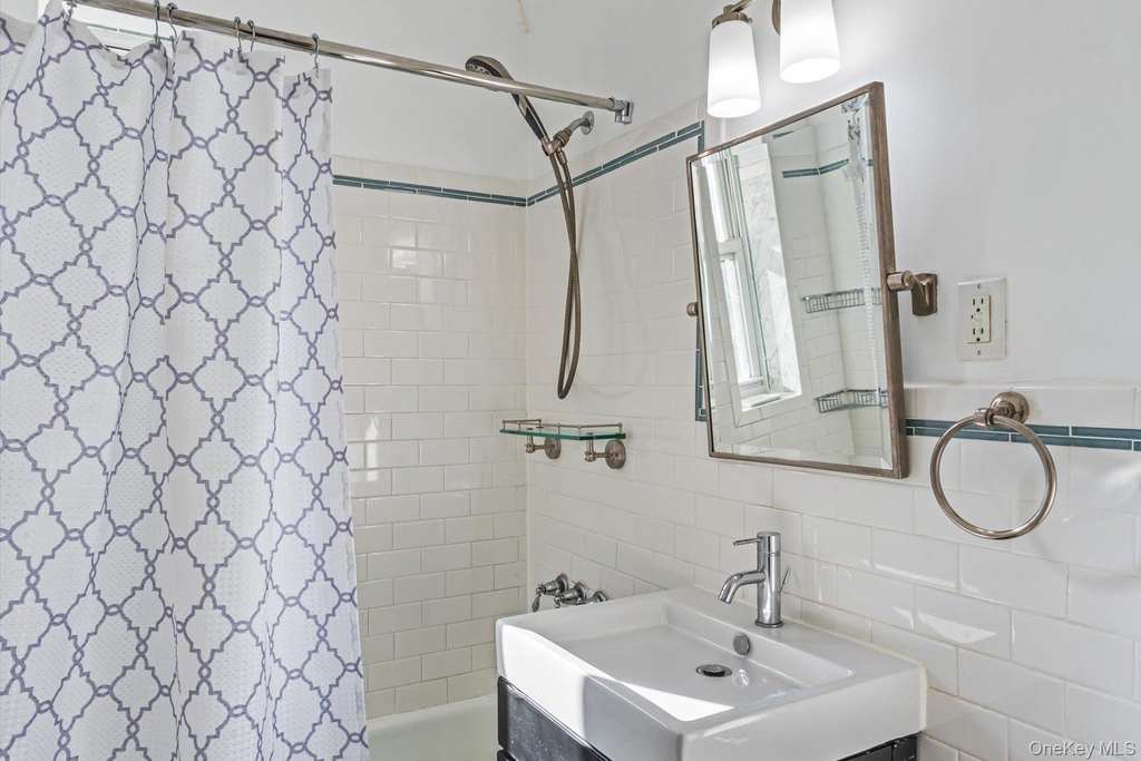 72-10 112th Street - Photo 11