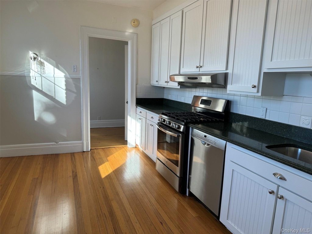 330 3rd Avenue - Photo 6