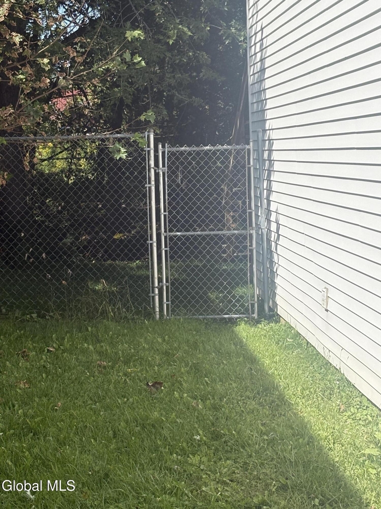 30 Boenau Street - Photo 3