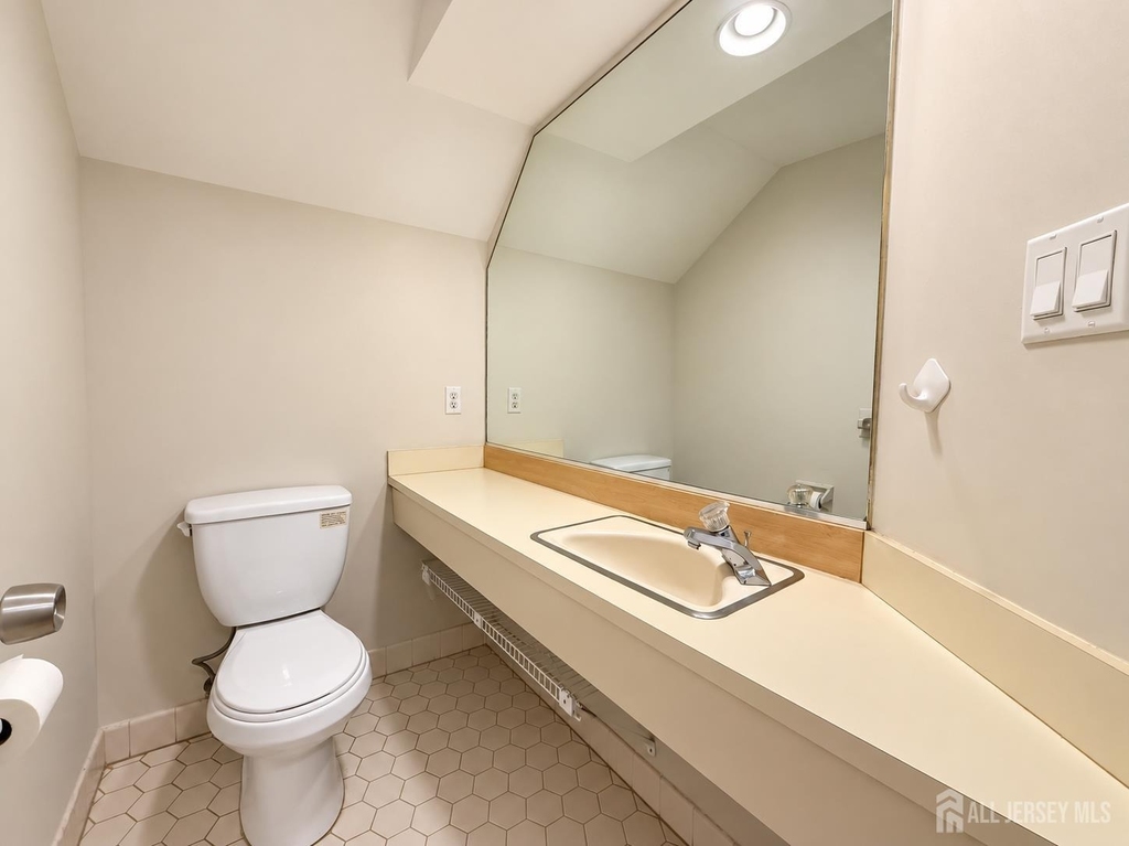 342 Crosspointe Drive - Photo 8
