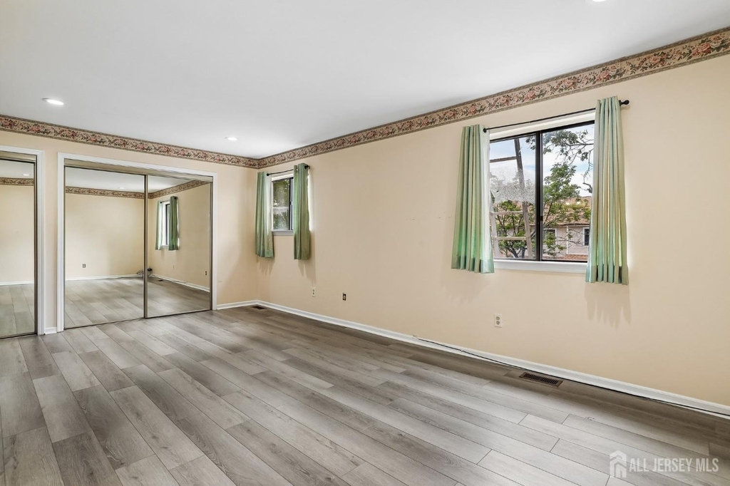 12 Palm Court - Photo 2