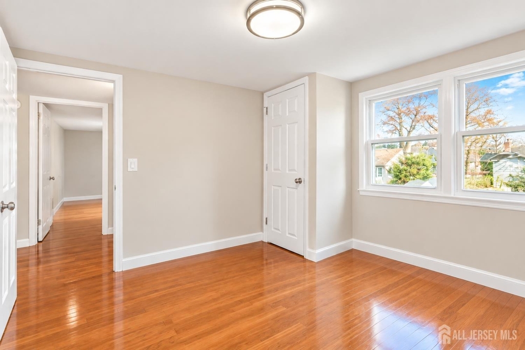 237 Johnson Avenue - Photo 10