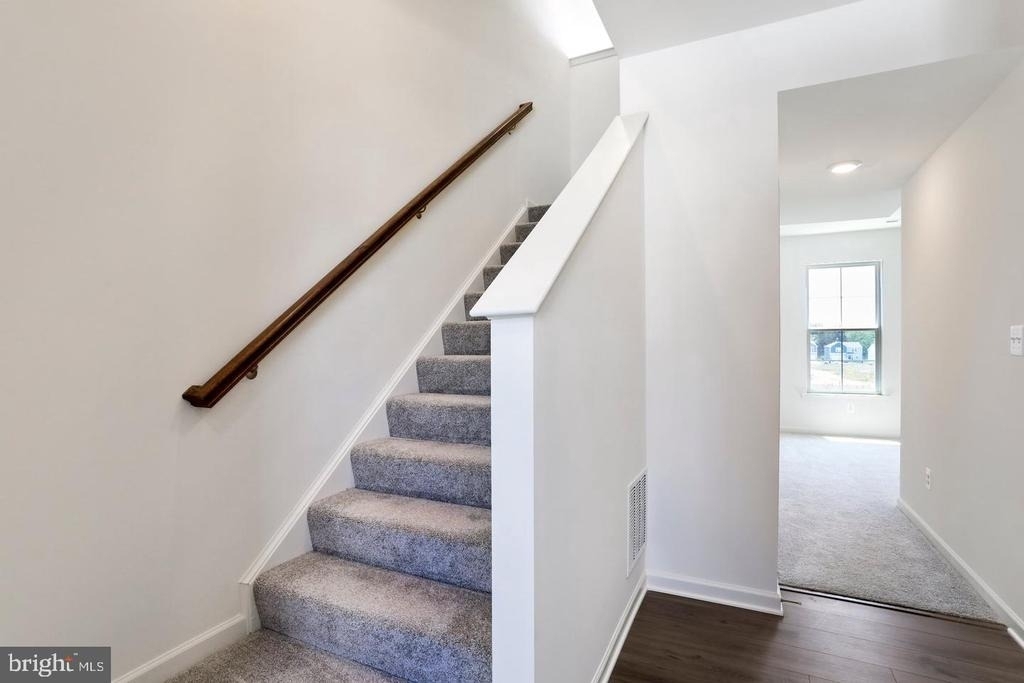 124 Tuxford Rd - Photo 3