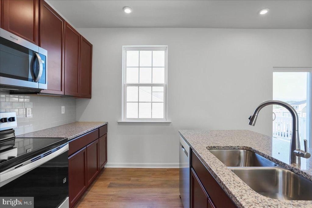 64 Stafford Place - Photo 27