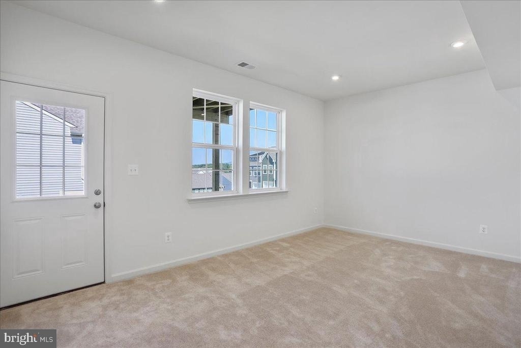 64 Stafford Place - Photo 34