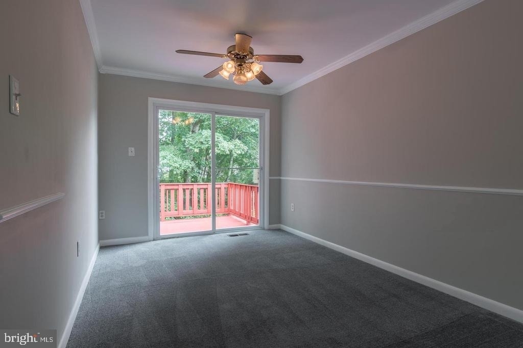 5592 Shannon Court - Photo 4