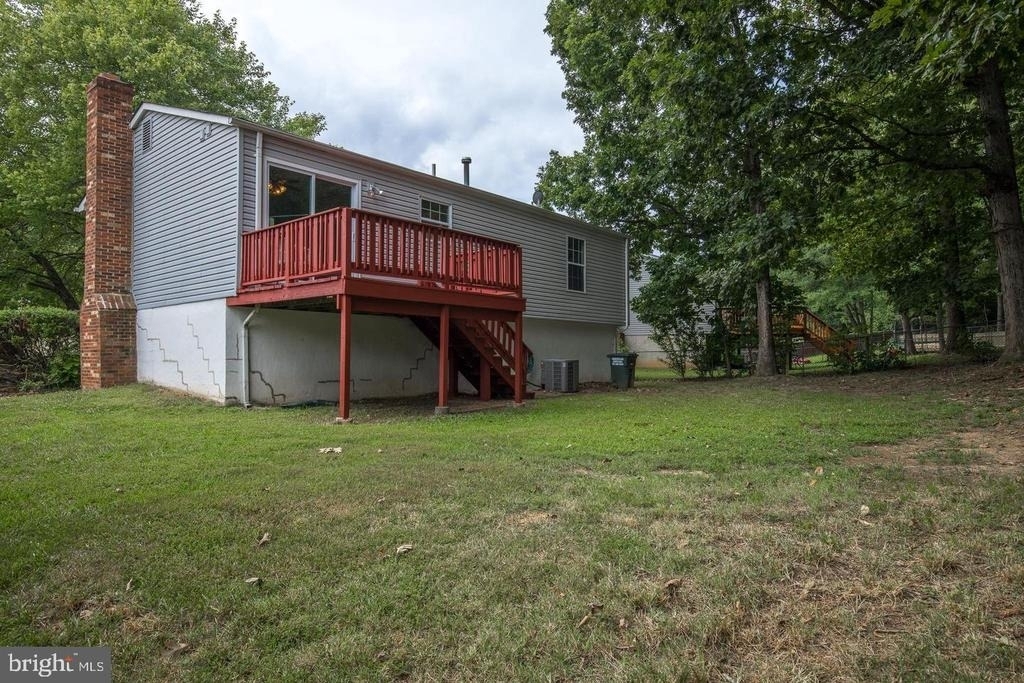 5592 Shannon Court - Photo 1