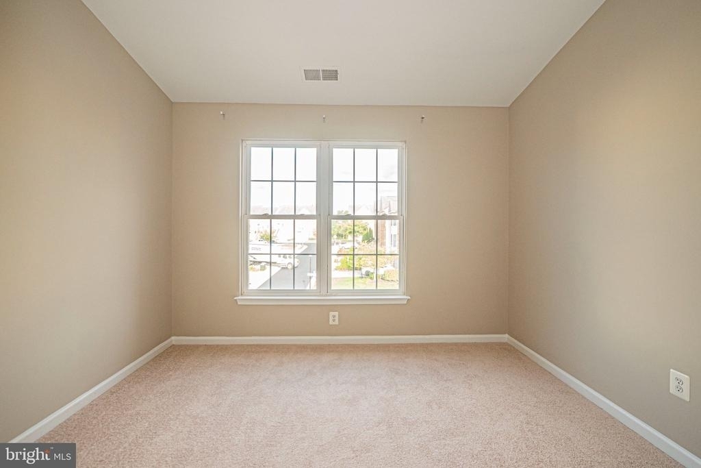 22619 Upperville Heights Square - Photo 24