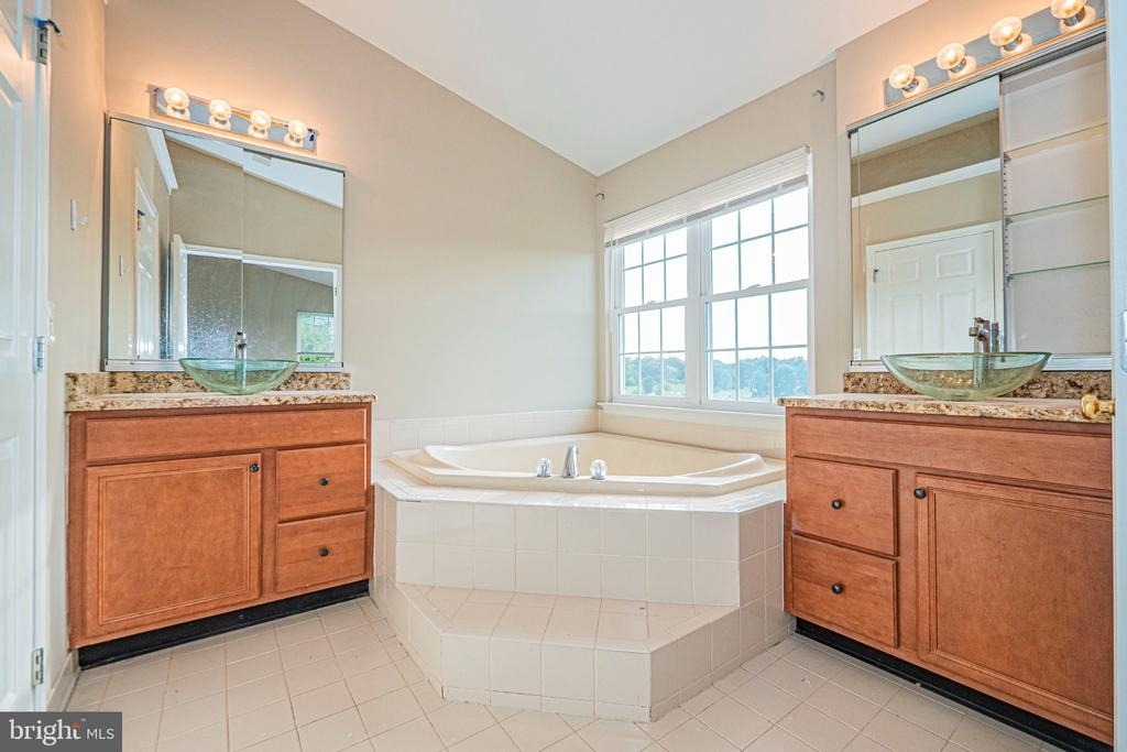 22619 Upperville Heights Square - Photo 17