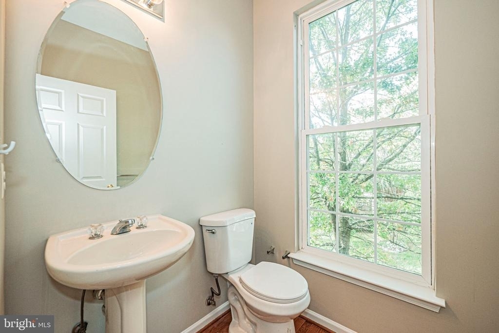 22619 Upperville Heights Square - Photo 5