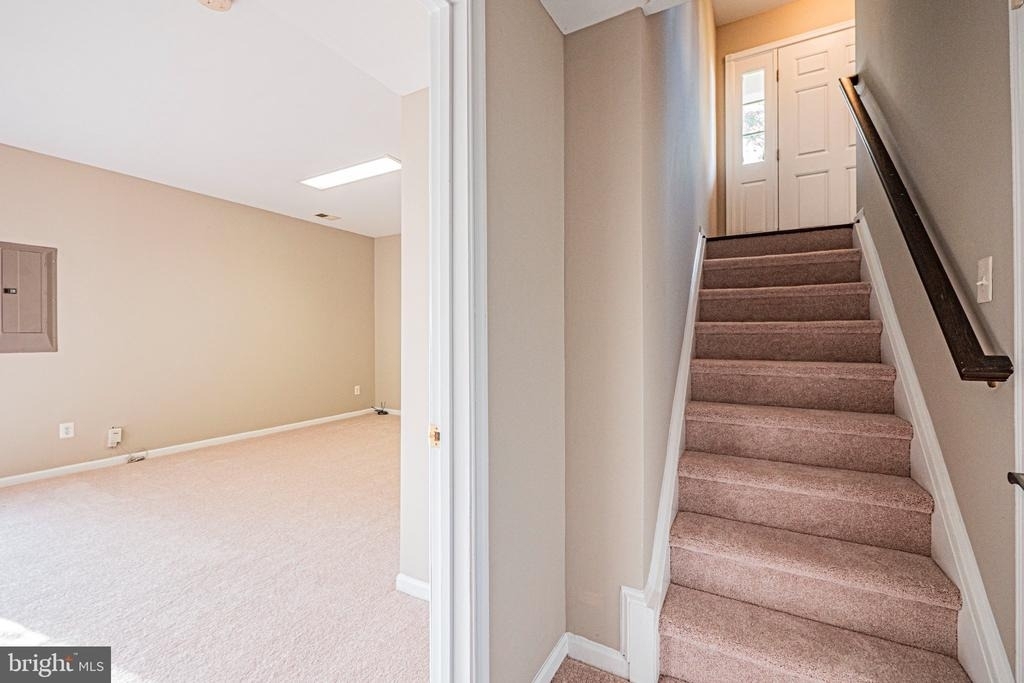 22619 Upperville Heights Square - Photo 28
