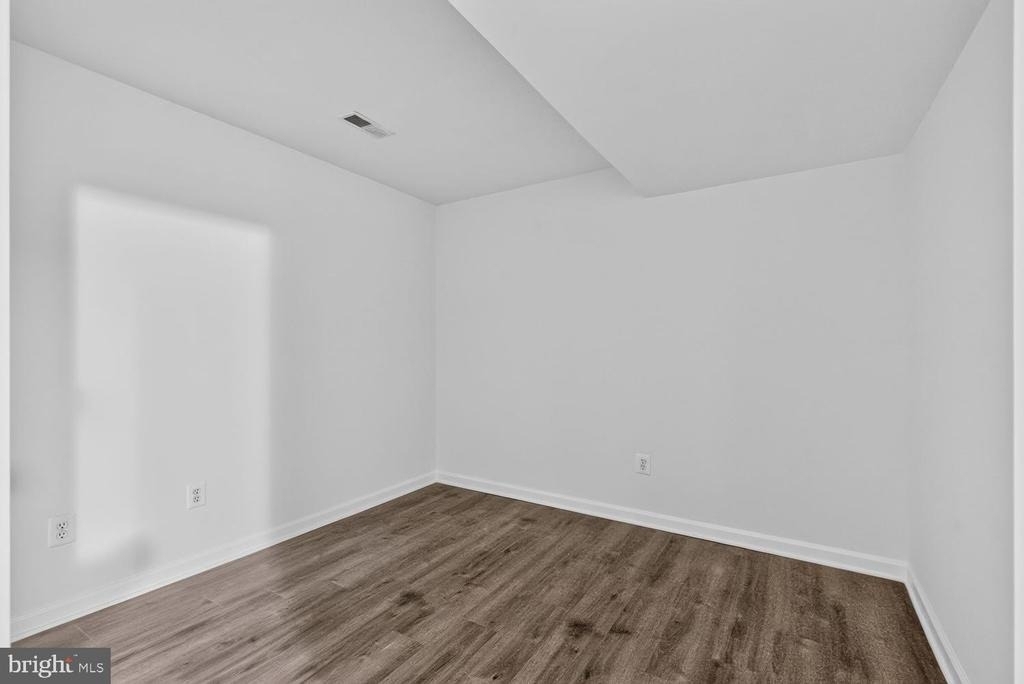 20490 Ashley Terrace - Photo 21