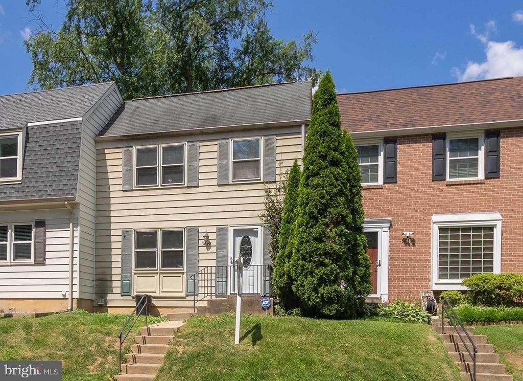 3048 Silent Valley Drive - Photo 4