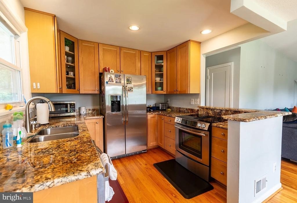 3026 Kadala Place - Photo 4