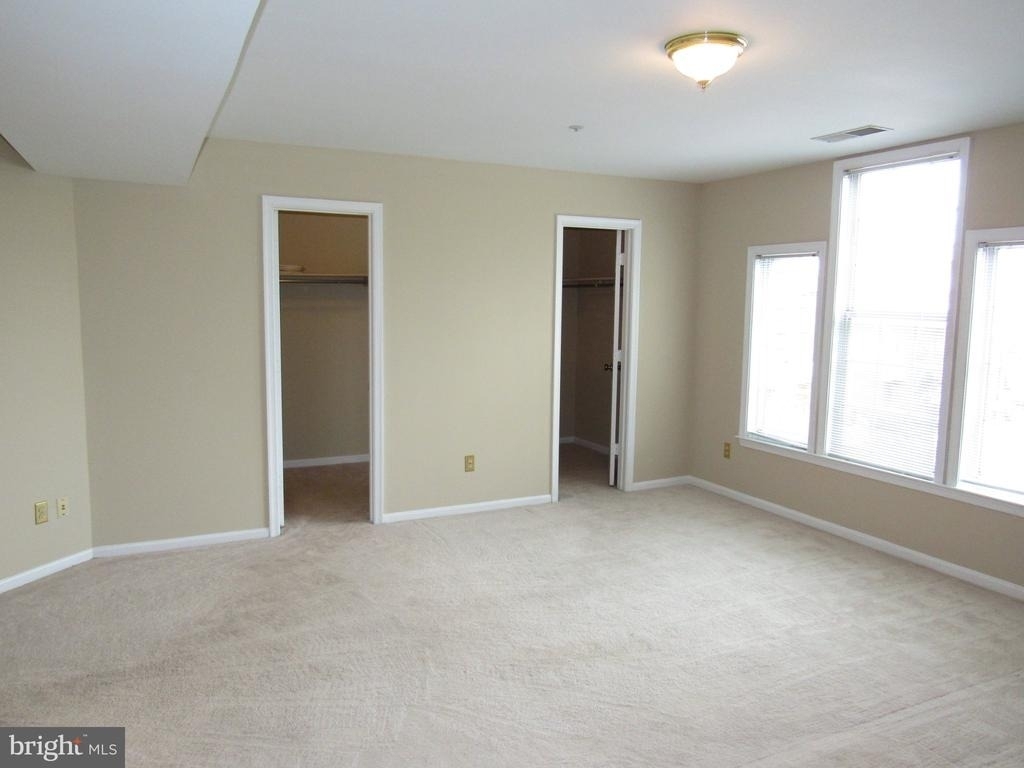 6944 Ellingham Circle - Photo 16