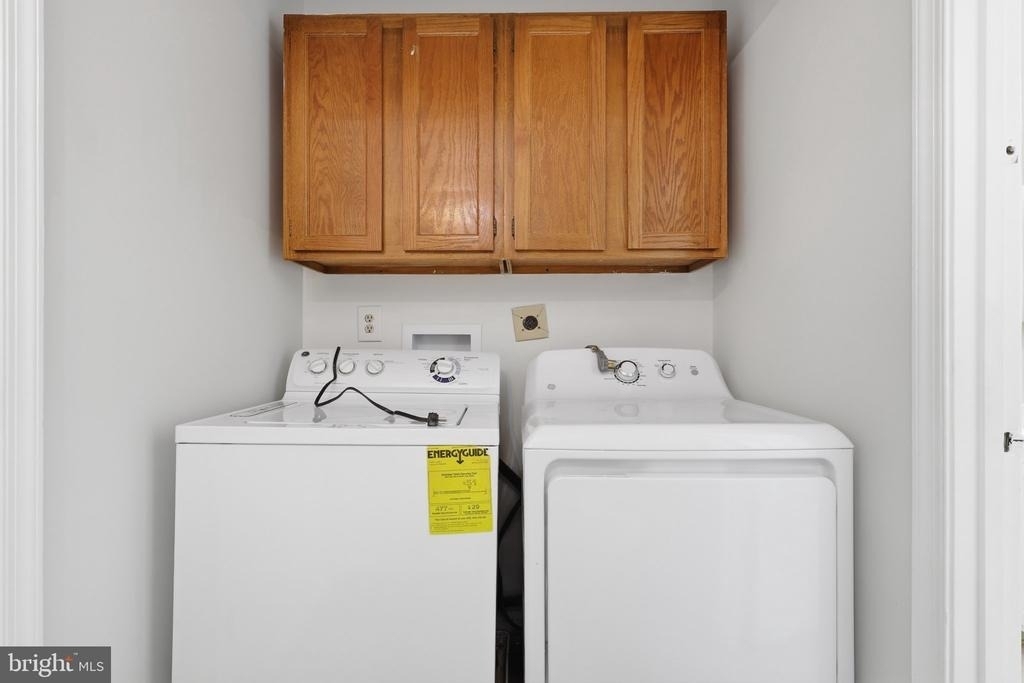 8013 Dayspring Court - Photo 19
