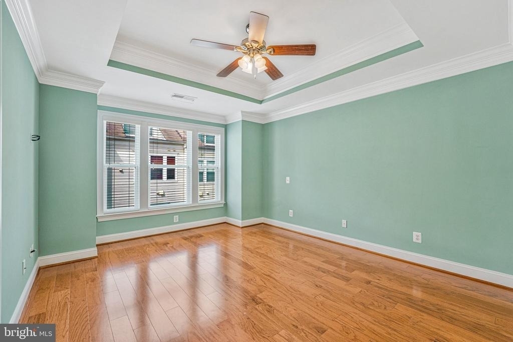 9524 Canonbury Square - Photo 19