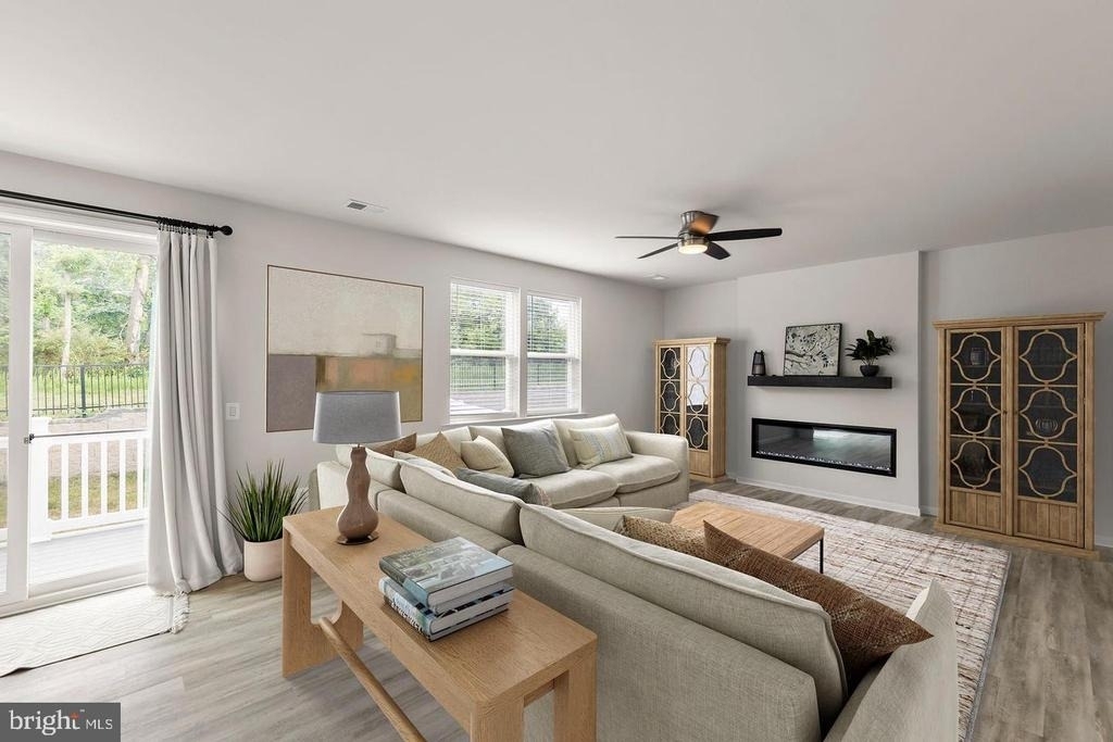 139 Poe Drive - Photo 1