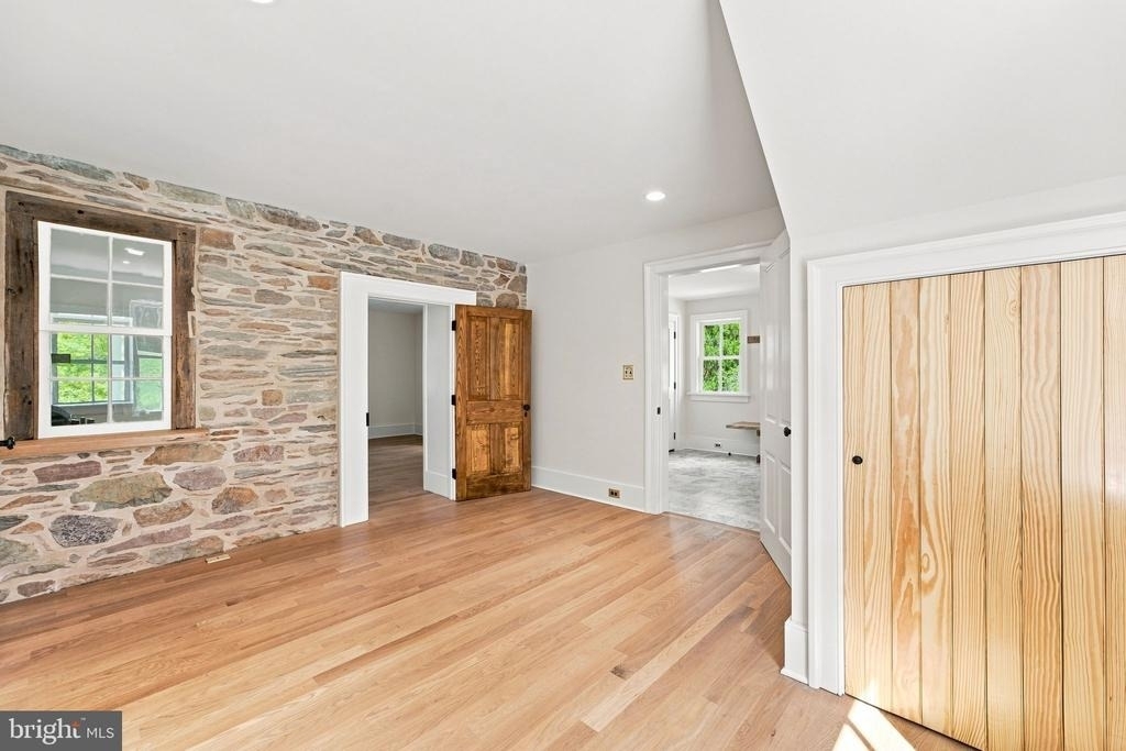 5519 Hopewell Road - Photo 32
