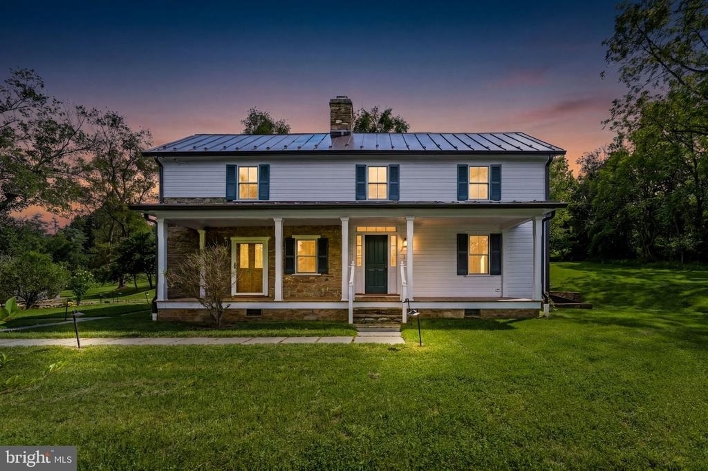 5519 Hopewell Road - Photo 0