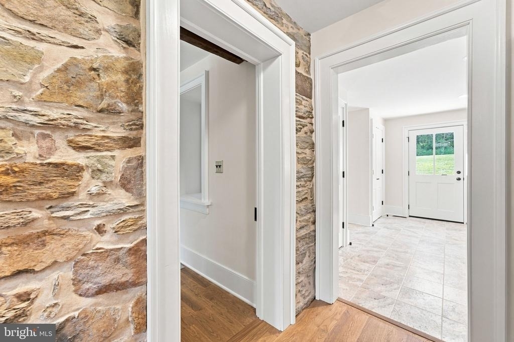 5519 Hopewell Road - Photo 11