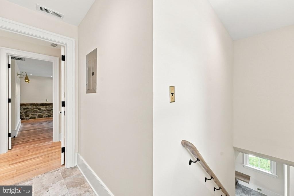 5519 Hopewell Road - Photo 57