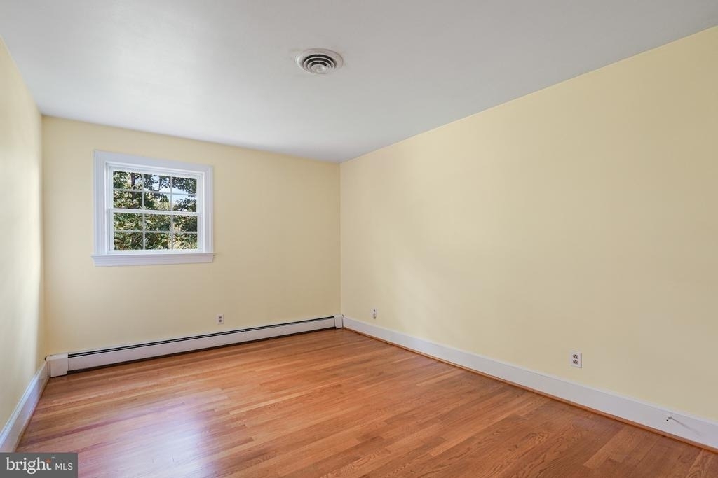 5 Delahay Drive - Photo 33