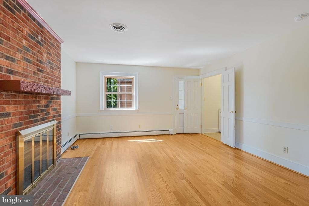 5 Delahay Drive - Photo 16