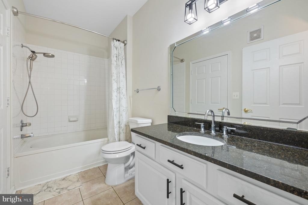 4550 Strutfield Lane - Photo 18