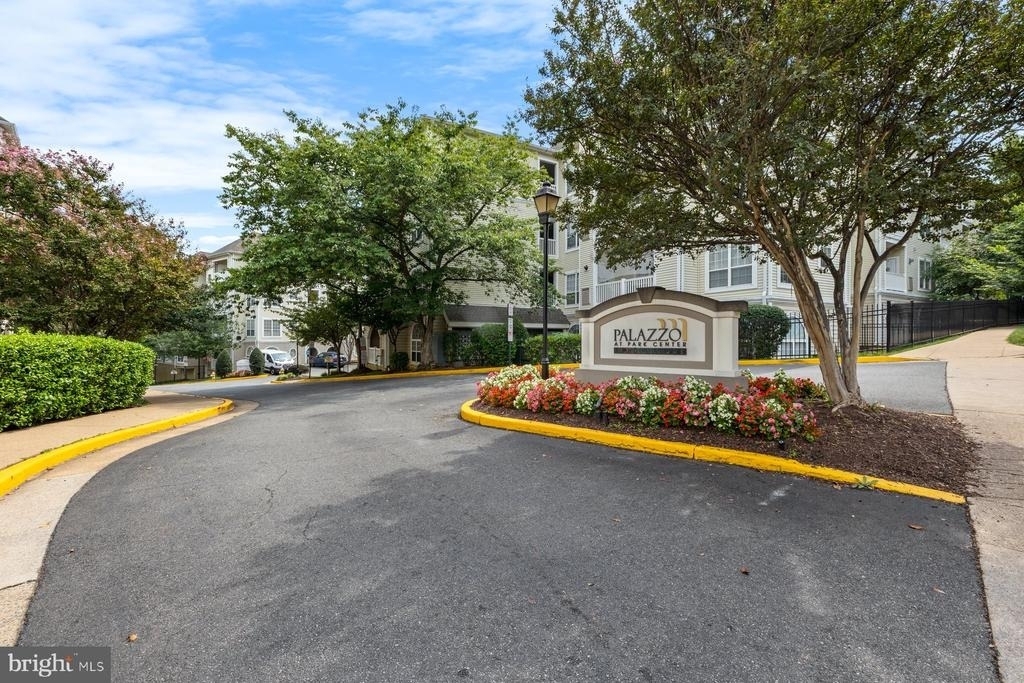 4550 Strutfield Lane - Photo 25