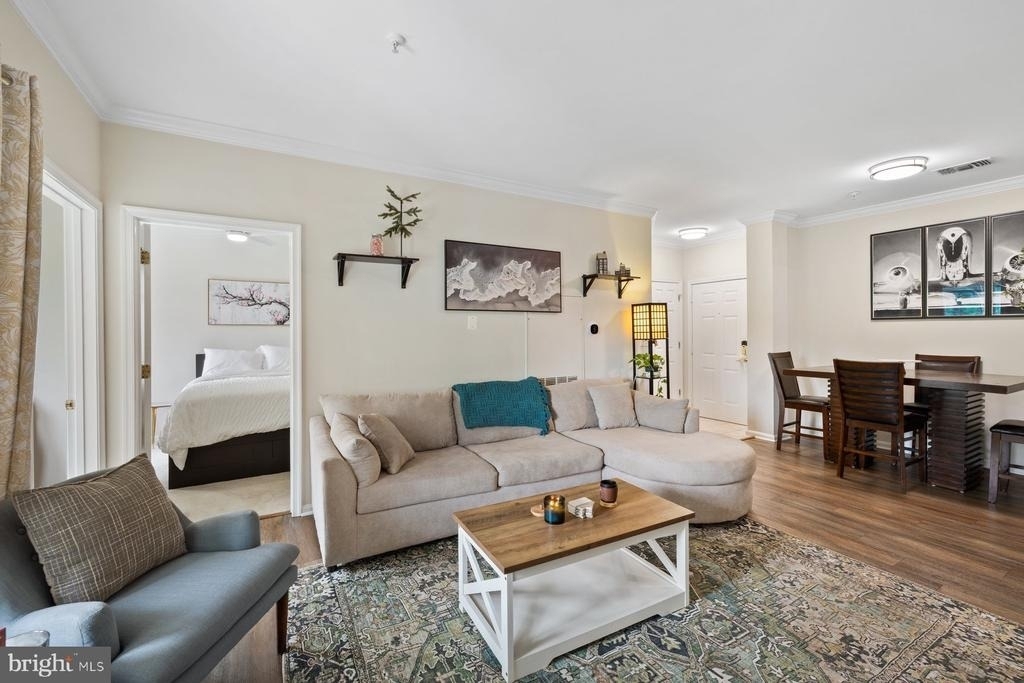 4550 Strutfield Lane - Photo 3