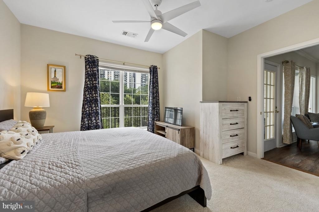 4550 Strutfield Lane - Photo 16