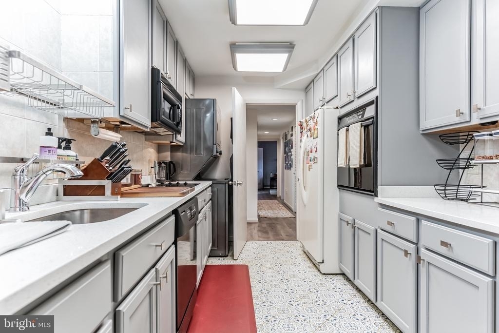 6301 Stevenson Avenue - Photo 7