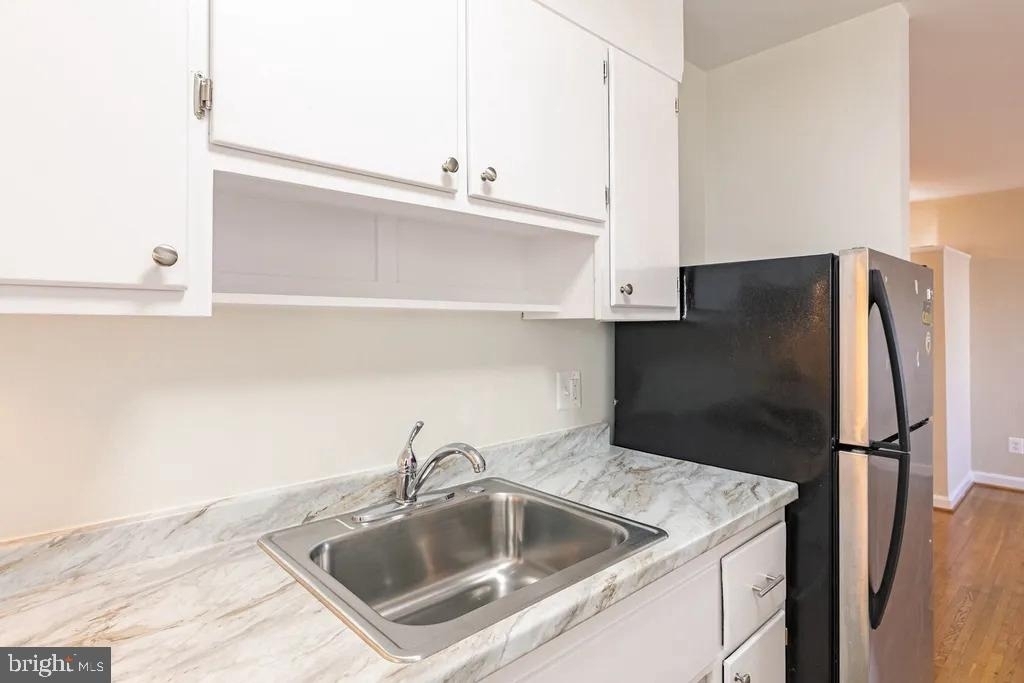1510 N Rolfe Street - Photo 3