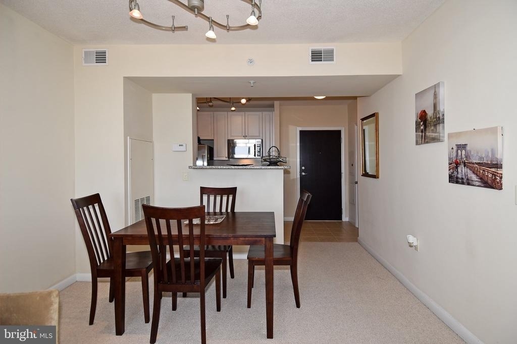 851 N Glebe Road - Photo 14