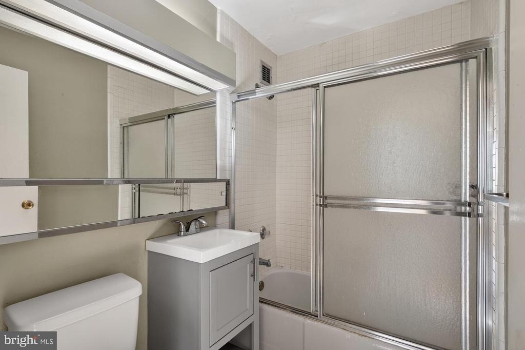 1121 Arlington Boulevard - Photo 16