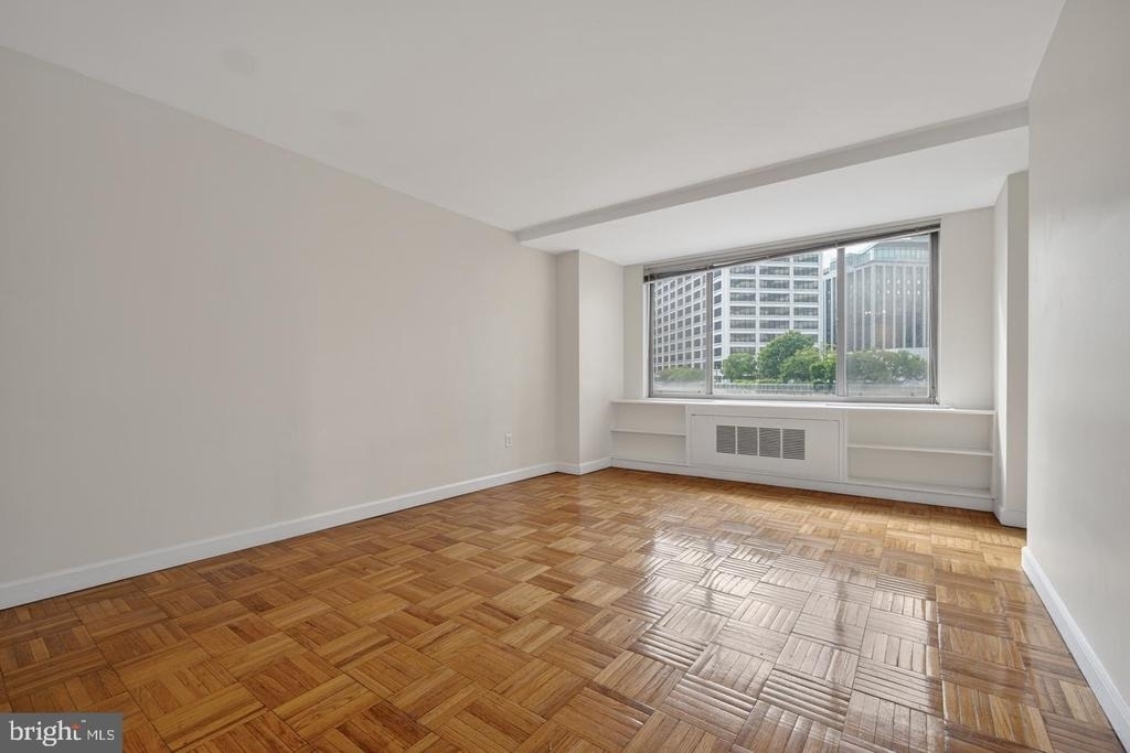 1121 Arlington Boulevard - Photo 6