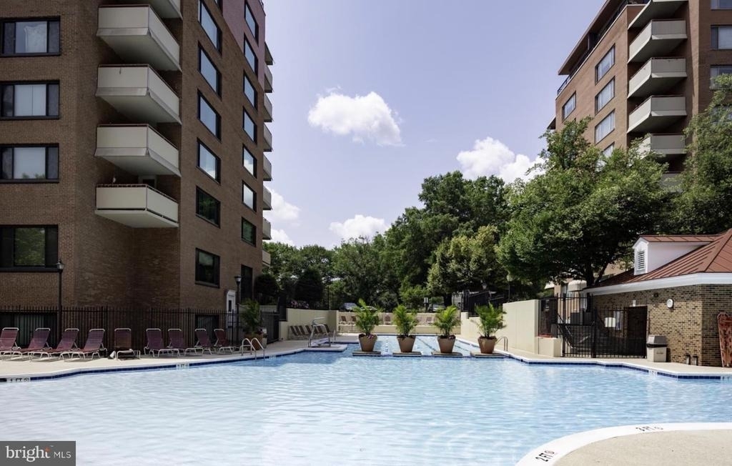 1121 Arlington Boulevard - Photo 20