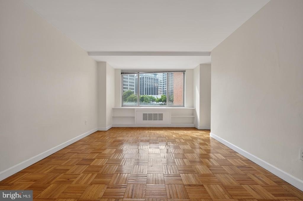 1121 Arlington Boulevard - Photo 4