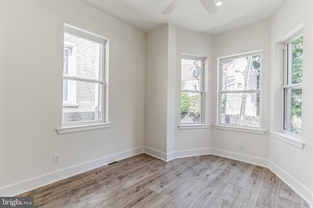 18 Sharpnack Street - Photo 9