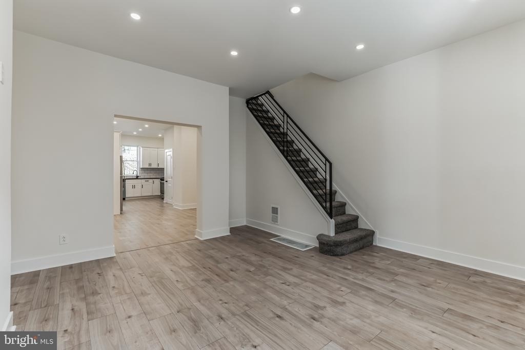 18 Sharpnack Street - Photo 2