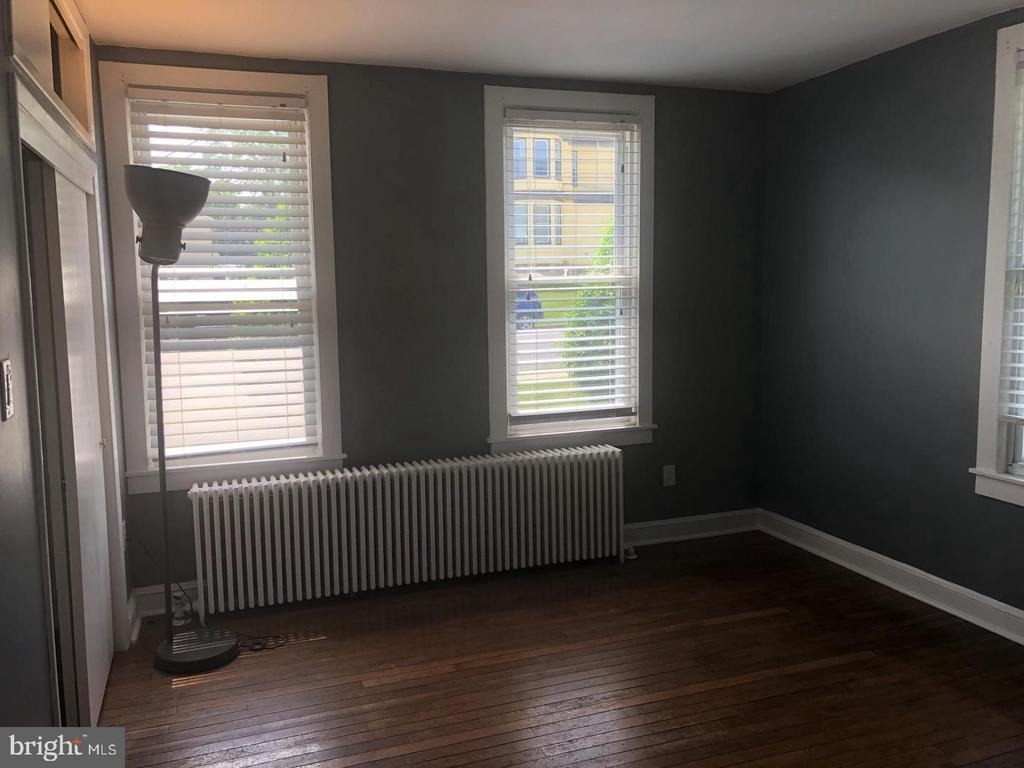 1013 Lafayette Avenue - Photo 5