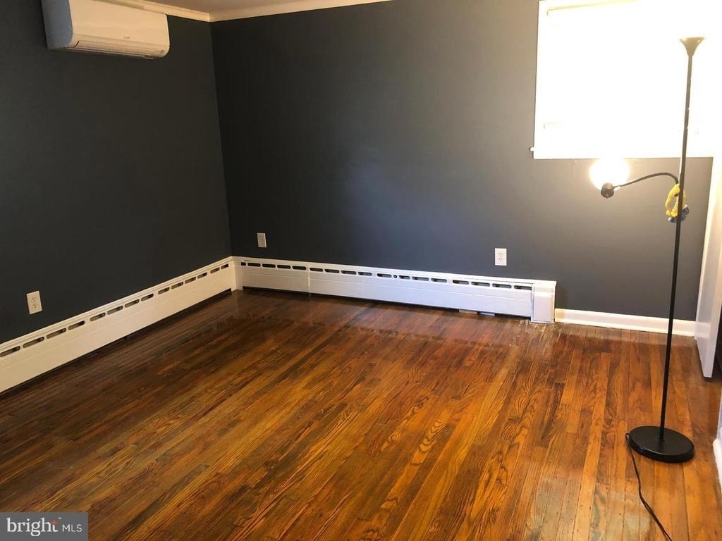 1013 Lafayette Avenue - Photo 4