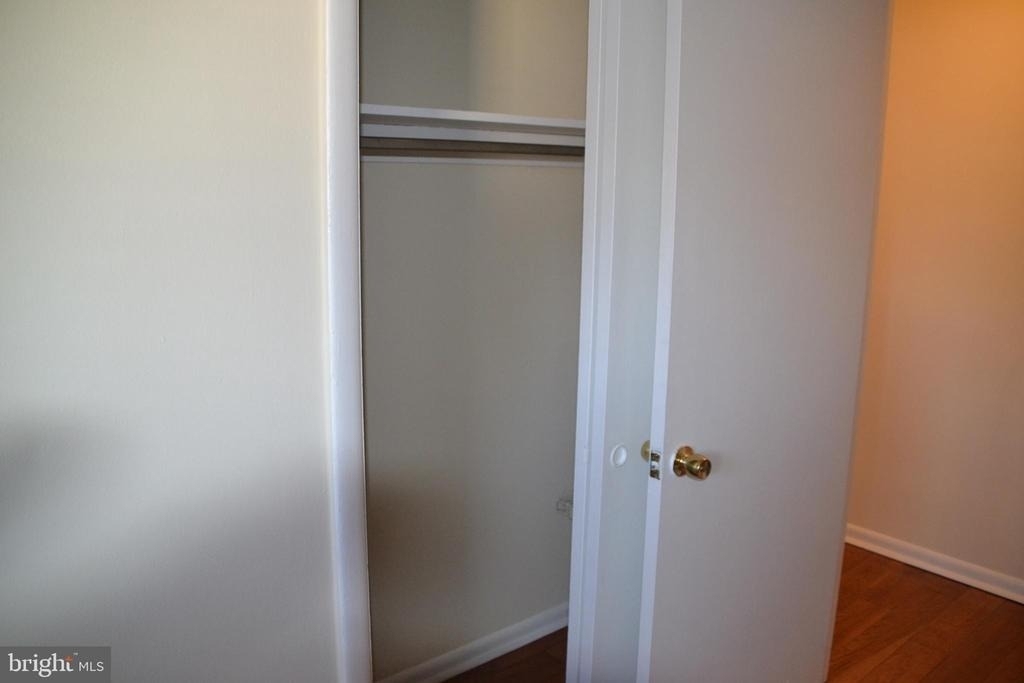 246 Ardmore Avenue - Photo 14