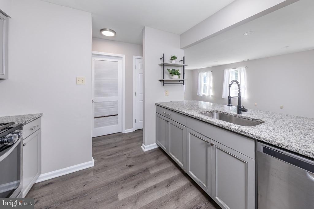518 N Repauno Avenue - Photo 6