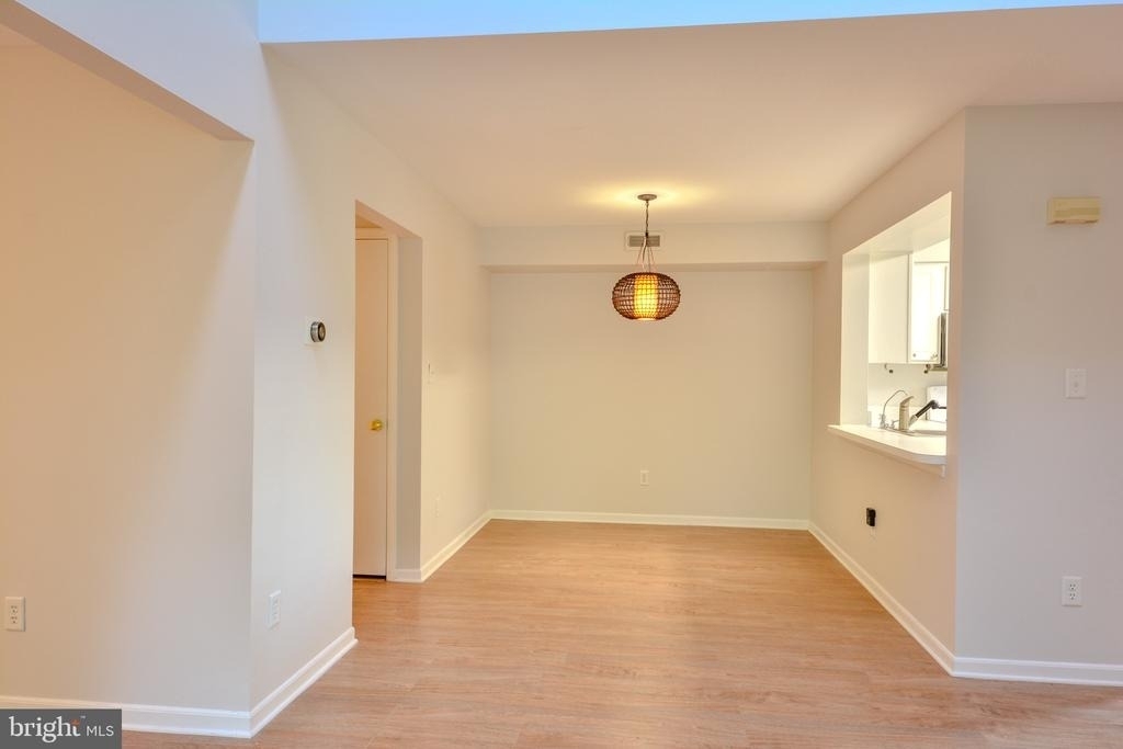 1404 Saxony Drive - Photo 8