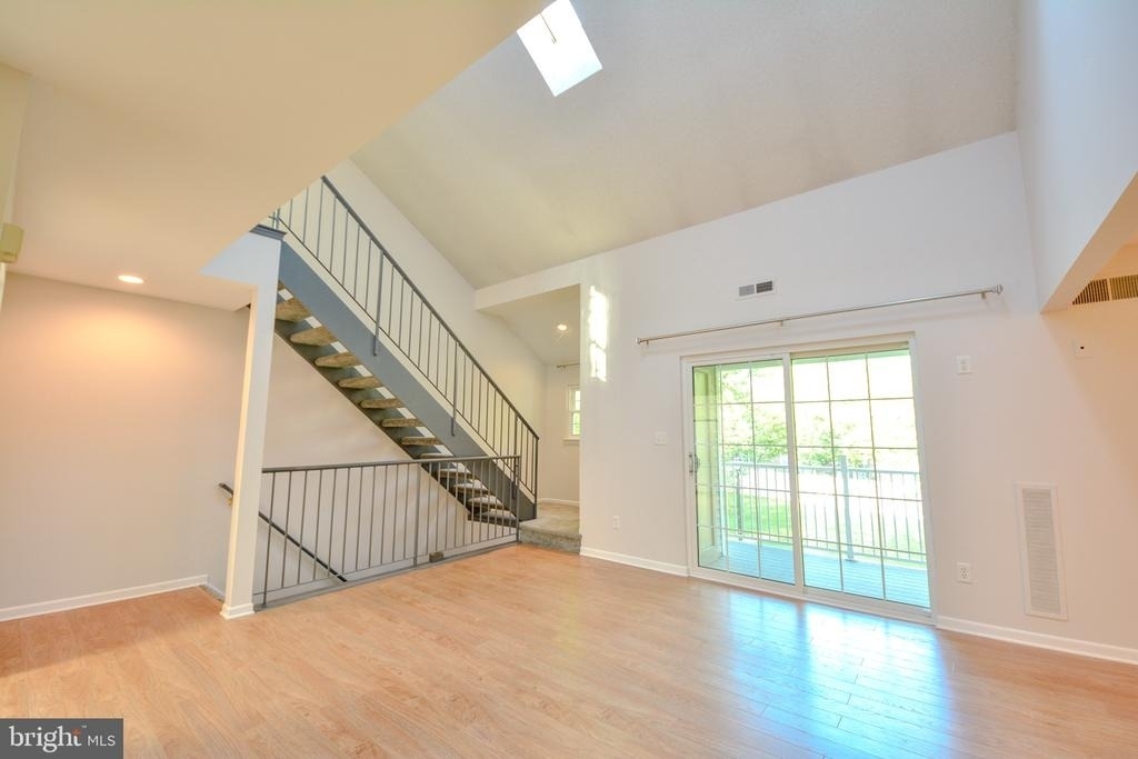 1404 Saxony Drive - Photo 12