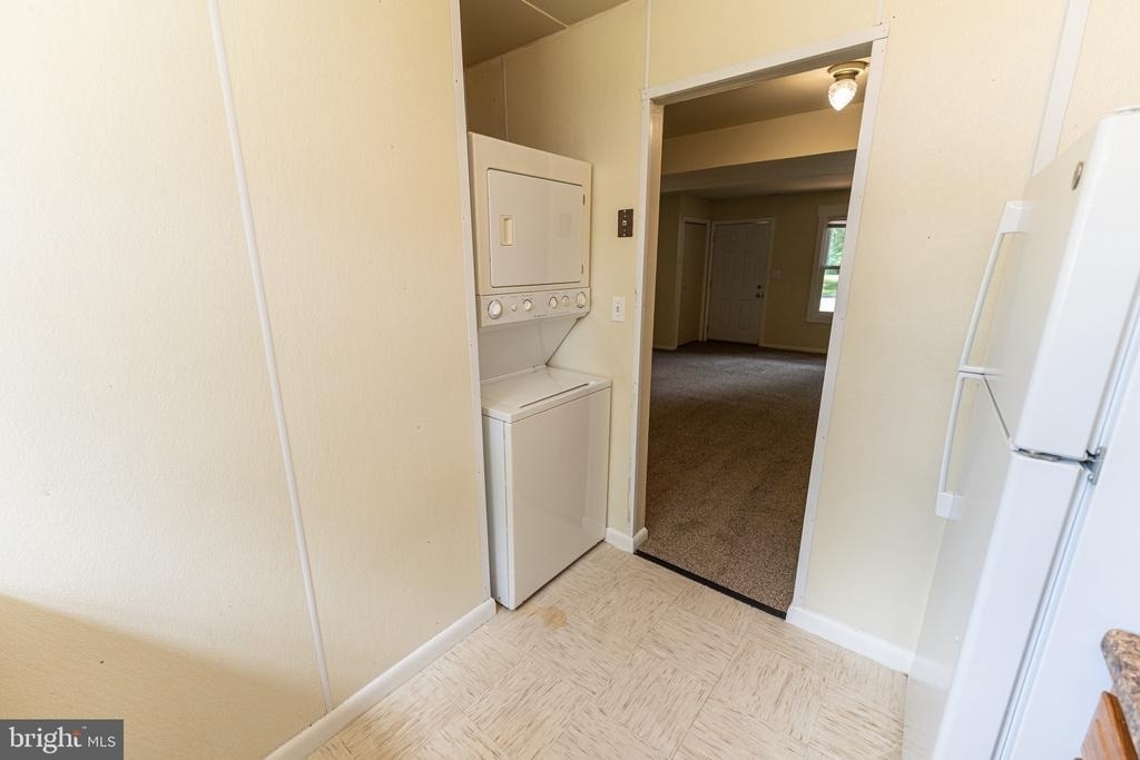 746 Hemlock Street - Photo 13