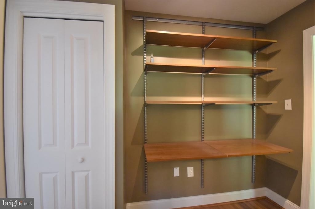 10650 Weymouth Street - Photo 7